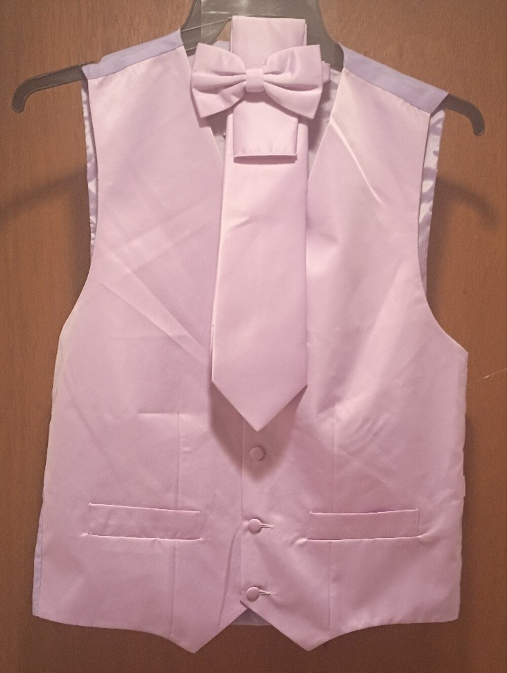 Milano Lilac Vest with Matching Tie Hankercheif and Bow (Many Sizes)